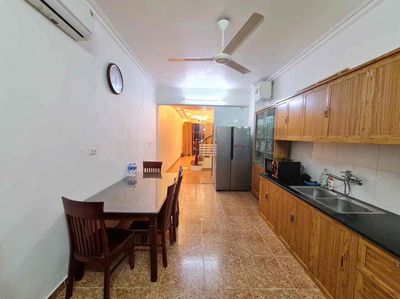 Nhà đẹp cạnh Hồ Tây rộng 80 m 4 ngủ vào ở luôn — ảnh 1