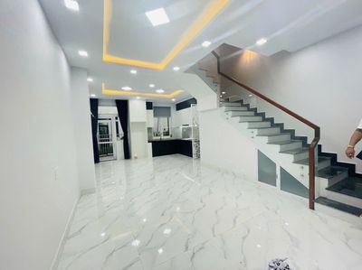 Nhà nt cơ bản 4pn park riverside - liên phường q9 -tiện làm vp công ty — ảnh 1