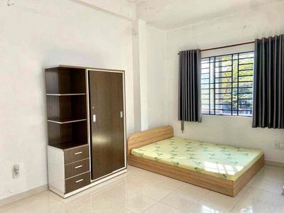 Căn hộ ban công siêu đẹp | chỉ tính điện nước | full nội thất — ảnh 1