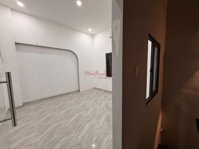 Mặt tiền Q1 Trần Đình Xu - giá cực kỳ mềm chỉ 3x, nhà mới sáng sủa ! — ảnh 1