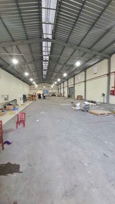 Cho thuê nhiều kho xưởng mt Ql1A Q12 dt 270m2 giá 18tr — ảnh 1