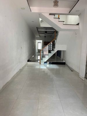 Cho thuê nhà 3 tầng ô tô Lê Trọng Tấn, Thanh Khê — ảnh 1