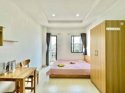 Cho thuê căn studio ban công thoáng full nt ở Tô Hiến Thành quận 10 — ảnh 1