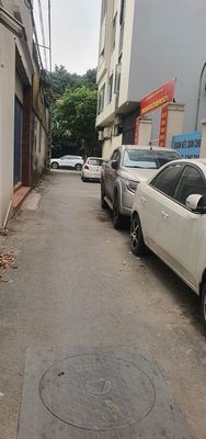Nhà đẹp, lô góc, ô tô đỗ cửa, trung tâm Long Biên — ảnh 1