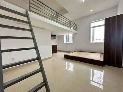 Cho thuê căn duplex cửa sổ trời ngay dương quảng hàm — ảnh 1