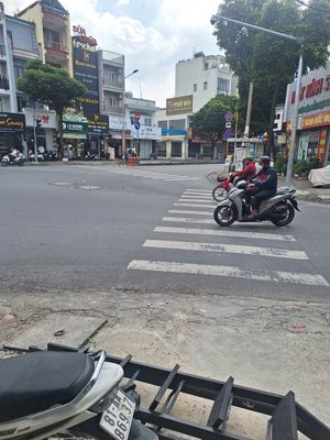 Cho thuê mặt bằng góc ngã tư lê đức thọ – nguyễn văn lượng, gò vấp — ảnh 1