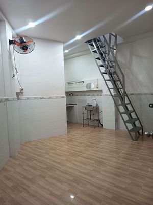 Chính chủ bán nhà quận 4 — ảnh 1