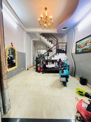 Nhà thuê Gò Vấp 4PN Sân thượng Hẻm xe tải Phạm Văn Chiêu 12 triệu — ảnh 1