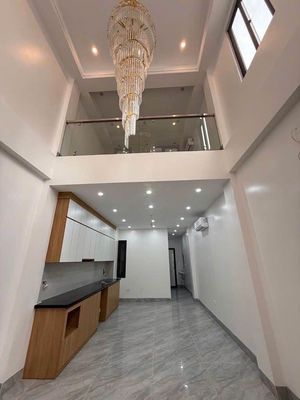Bán nhà Duplex 6 tầng thang máy Phúc Lợi, 45m2, hơn 8 tỷ — ảnh 1