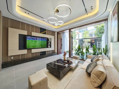 Chỉ 7,850 sở hữu nhà 3 tầng nội thất cao cấp gần chợ hoà xuân. — ảnh 1