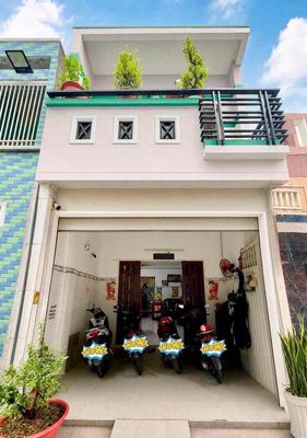 Ngang 4m1 dài 16m 1 trệt 1 lầu O 9 3 3 3 3 2 2 8 3 — ảnh 1