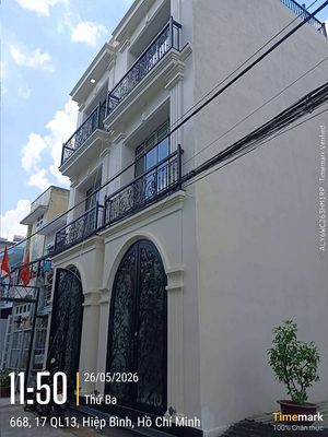  Cho thuê nhà phố tân cổ điển mới 100% – hẻm xe hơi sát ql13 — ảnh 1