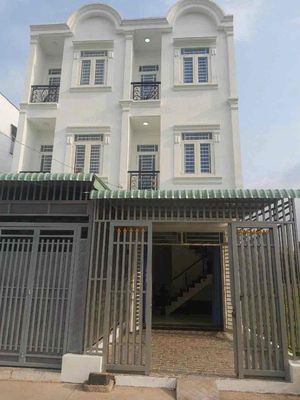 Cần cho thuê nhà ngay uỷ ban xã bình mỹ — ảnh 1