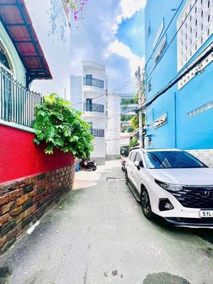 Bán nhà 70m2 4 tầng 8 phòng full nội thất 8 tỷ — ảnh 1
