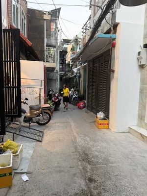 An Dương Vương Quận 5 - 5m x 10m - 3 tầng - Nhà mới dọn vô ở liền ! — ảnh 1