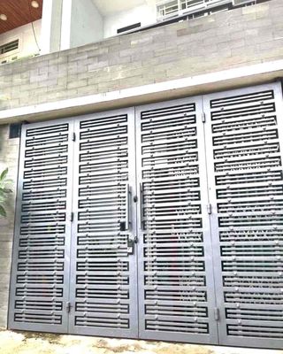 Nhà 3 Tầng_3PN_3WC_Đường Phó Đức Chính_P1_Bình Thạnh ( chợ Bà Chiểu ) — ảnh 1