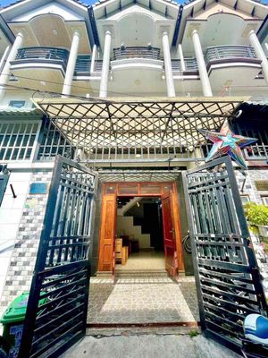 Cho thuê nhà tx 22 q12 giá 8tr5 sạch đẹp có 1 số nội thất — ảnh 1