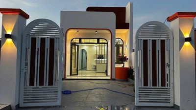 Chính chủ đang kêu bán căn nhà ngay Chợ Cầu Tràm giá 2ty150tr AC LH — ảnh 1