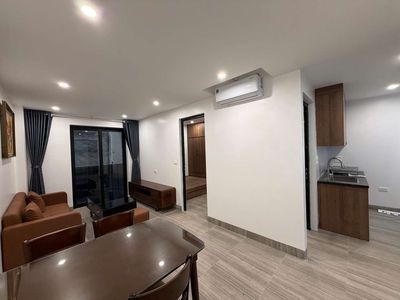 Cho thuê căn hộ 245 Lạc Long Quân — ảnh 1