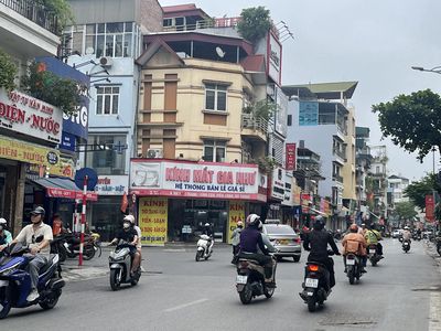 Cho thuê mặt bằng kinh doanh đẹp ngã ba Trương Định - Nguyễn An Ninh — ảnh 1