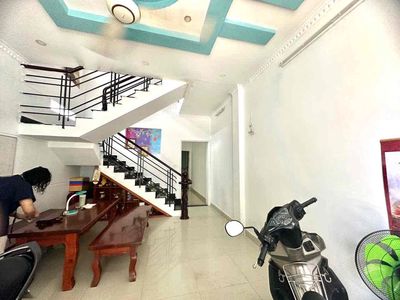 Bán nha 2 tầng gan đhqg. p đông hoà dt 60m2 — ảnh 1
