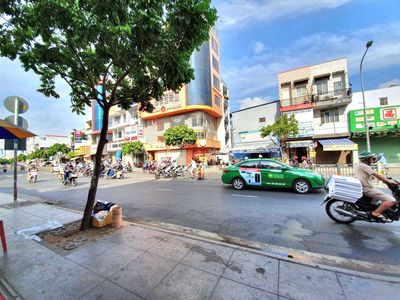 Nhà mặt tiền Lũy Bán Bích — ảnh 1