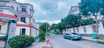 Biệt thự Căn góc Gia hoà, Khang điền Phước long — ảnh 1