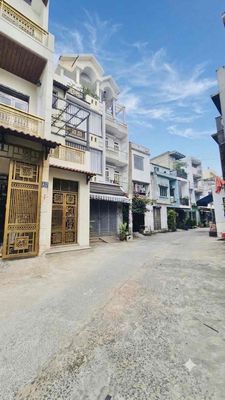 Ngay phan anh ‘ 77 m 3 tầng 7 x 12 m gia 7 t tỏi xíu ‘ khách đi xe — ảnh 1