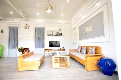 Cho thuê villa 6 phòng ngủ có sân rộng phường 3 — ảnh 1