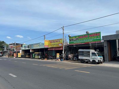 Giá ngợp- Nhà Mặt tiền- Kinh doanh — ảnh 1
