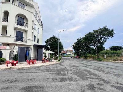 Sót Lại Lô Đất 90M2 Mặt Tiền 1 Đời Chủ Chưa Qua Đầu Tư KDC Êm Đềm Đẹp — ảnh 1