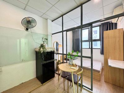 Siêu phẩm studio_cửa sổ lớn_thang máy_máy giặt_bảo vệ_top 1 vn_new100% — ảnh 1