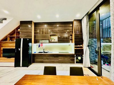 Cho thuê Nhà 3 tầng mới Mặt tiền Giang Châu 3 - Sát Sông Hàn — ảnh 1