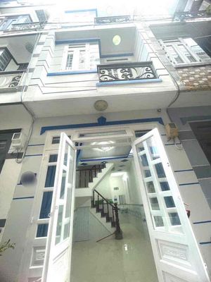 Trệt 2 lầu 3,5*9; 3pn dg xe hơi — ảnh 1