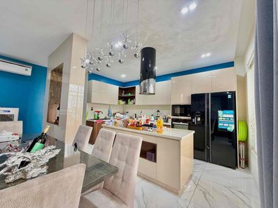 Bán nhà Mặt tiền 70m2, 3 Tầng, Ngay Lý Thái Thông, Thanh Khê, 5.85 tỷ — ảnh 1