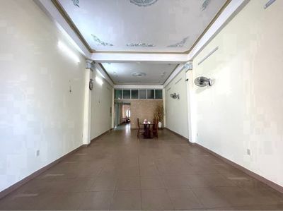 Cho Thuê Nhà Mặt Tiền 280 Nguyễn Tất Thành. Đối diện siêu thị CoopMart — ảnh 1
