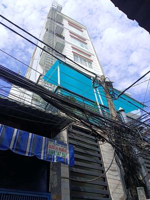 Bán nhà có căn hộ dịch vụ — ảnh 1