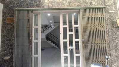 Cho Thuê nhà nguyên căn hẻm 56/ Thích Quảng Đức,P.5, Q. Phú Nhuận — ảnh 1
