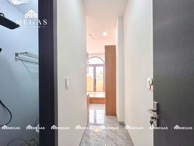 Studio full nội thất ban công-cửa sổ trời mới xây 100% rộng 30m2 — ảnh 1