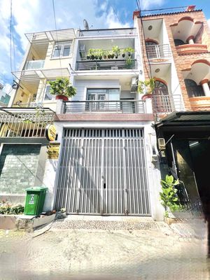 Nhà 3 tầng HXH Nguyễn Cửu Đàm — ảnh 1