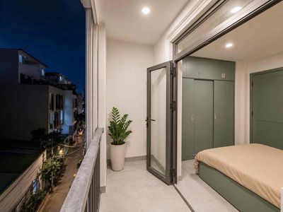 Cho thuê CH Ban Công Full Nội Thất ngay Chợ Bà Chiểu — ảnh 1