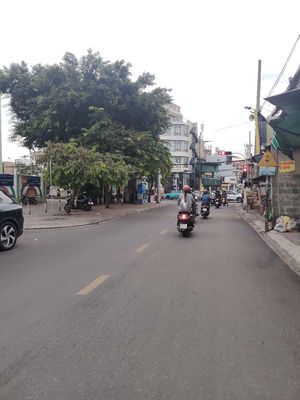 Mặt bằng 7*21 trống suốt, khu sầm uất- hoàng diệu 2 — ảnh 1