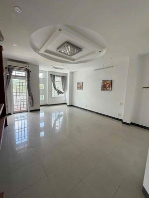 Mặt tiền chi lăng có thang máy — ảnh 1
