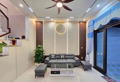 Nhà 3 tầng 3Pn đường Văn Tiến Dũng, Hoà Xuân — ảnh 1