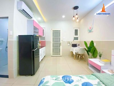 Studio full nt ngay sân bay tsn — ảnh 1
