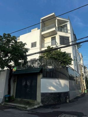Cho thuê căn góc 4tầng ngay chung cư 4s linh đông. 4pn 4wc sân đậu oto — ảnh 1