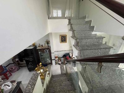 Nhà đẹp 2 tầng – hoàn công đầy đủ ngay hiệp bình – 42m² – 2 pn, 2 — ảnh 1