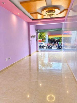 Cho Thuê Mặt Bằng Kinh Doanh - Ngã 3 Đỗ Xuân Hợp — ảnh 1
