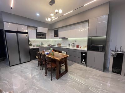 Cho thuê nhà 3 tầng đường 29 tháng 3,hòa xuân full nội thât — ảnh 1