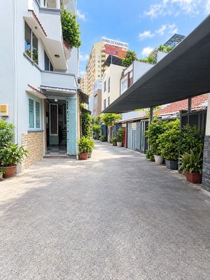 Nhà cấp 4 tiện xây mới ngang 8 hẻm xe hơi quận 4 — ảnh 1